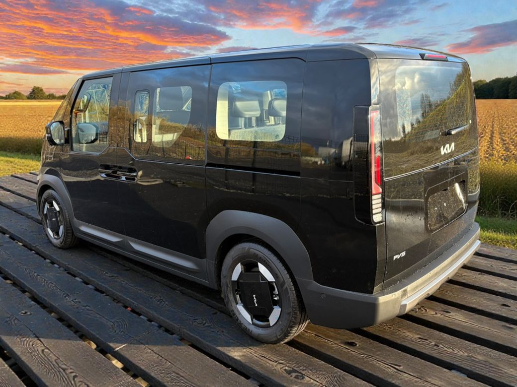 2026 Kia PV5