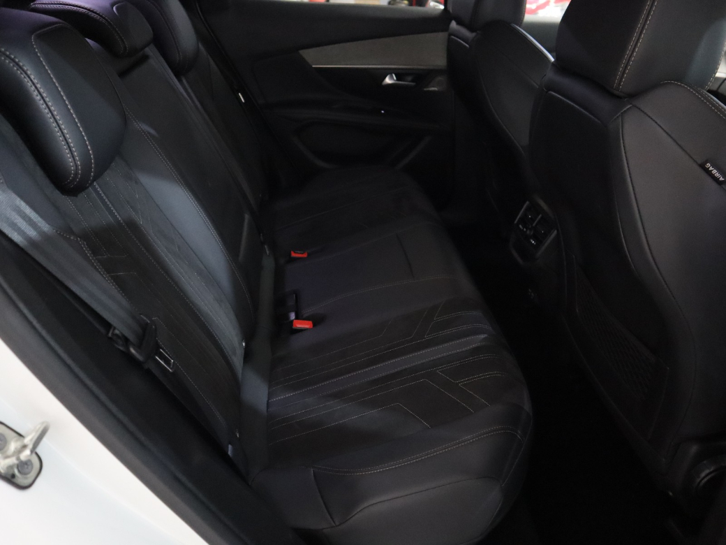 2023 Peugeot 3008
