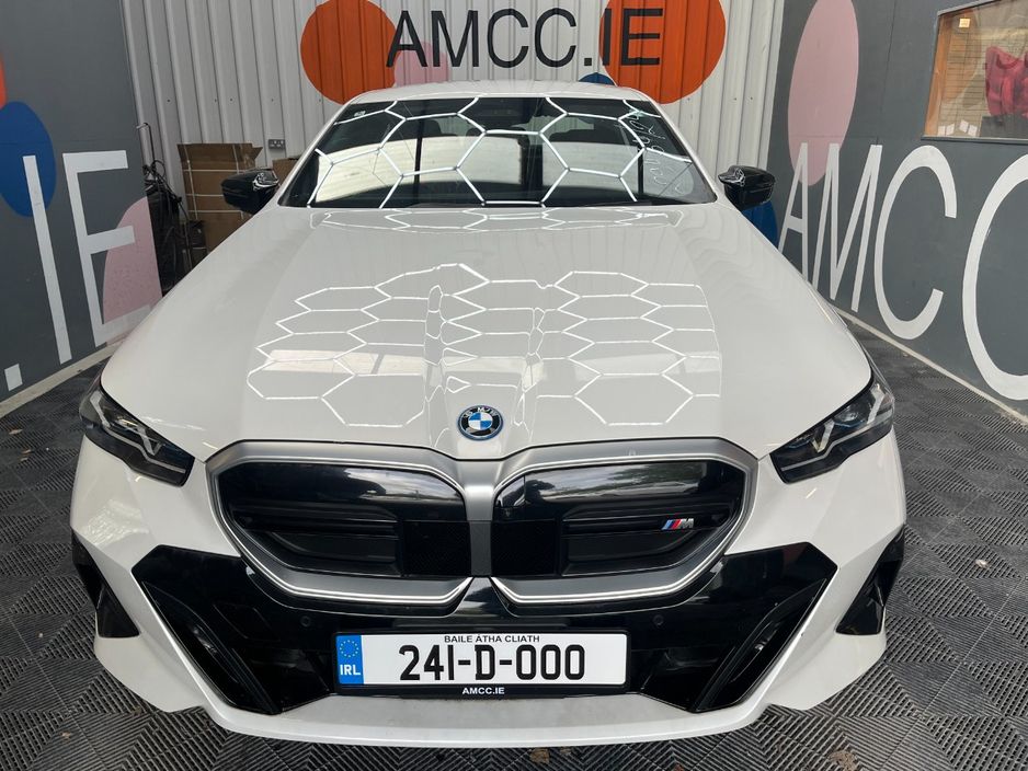2024 BMW i5