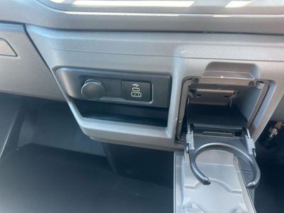 2025 Volkswagen Transporter