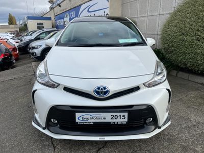 2015 Toyota Prius Alpha