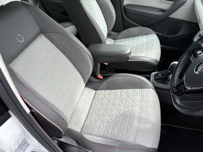 2016 Volkswagen Polo