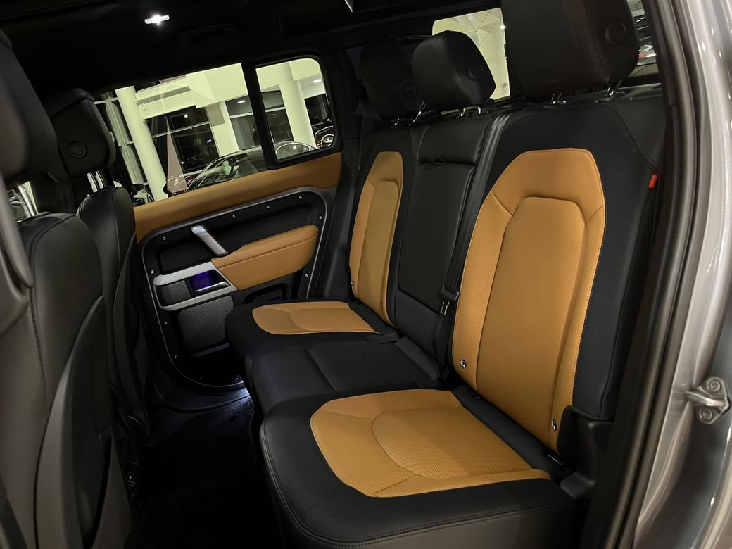 2023 Land Rover Defender