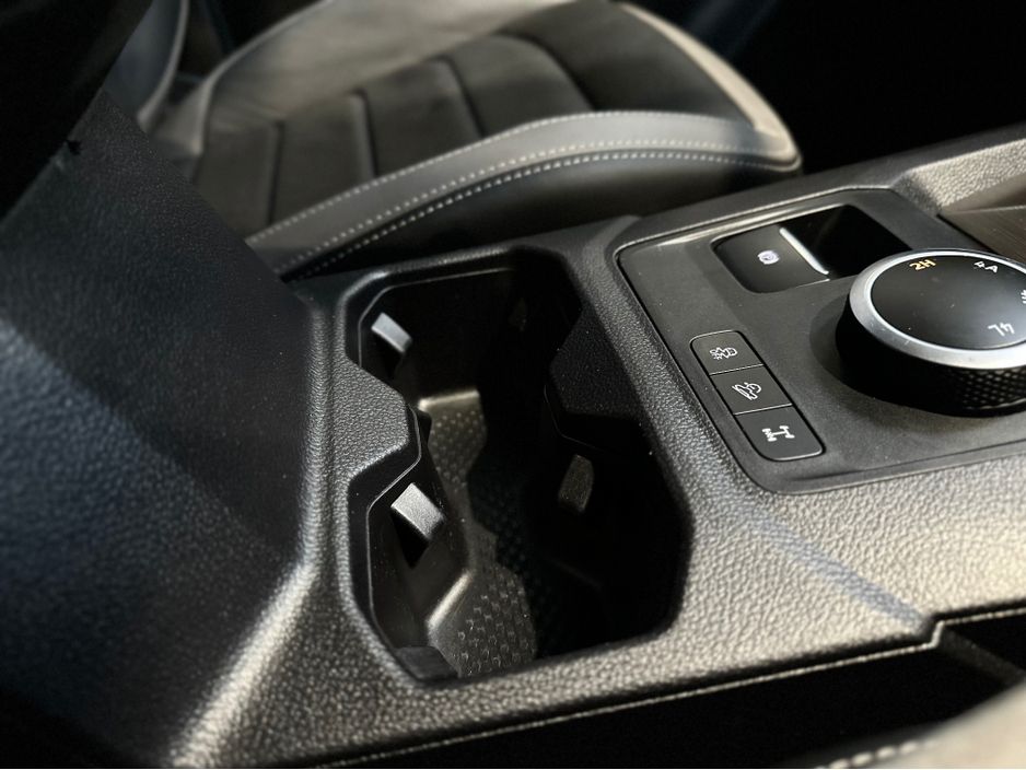 2023 Volkswagen Amarok