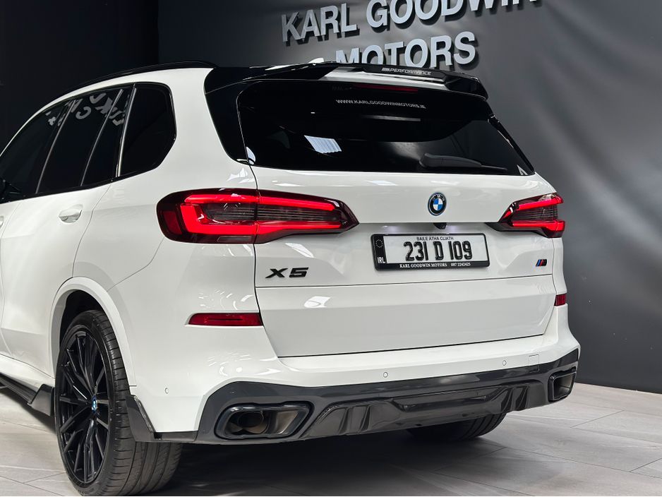 2023 BMW X5