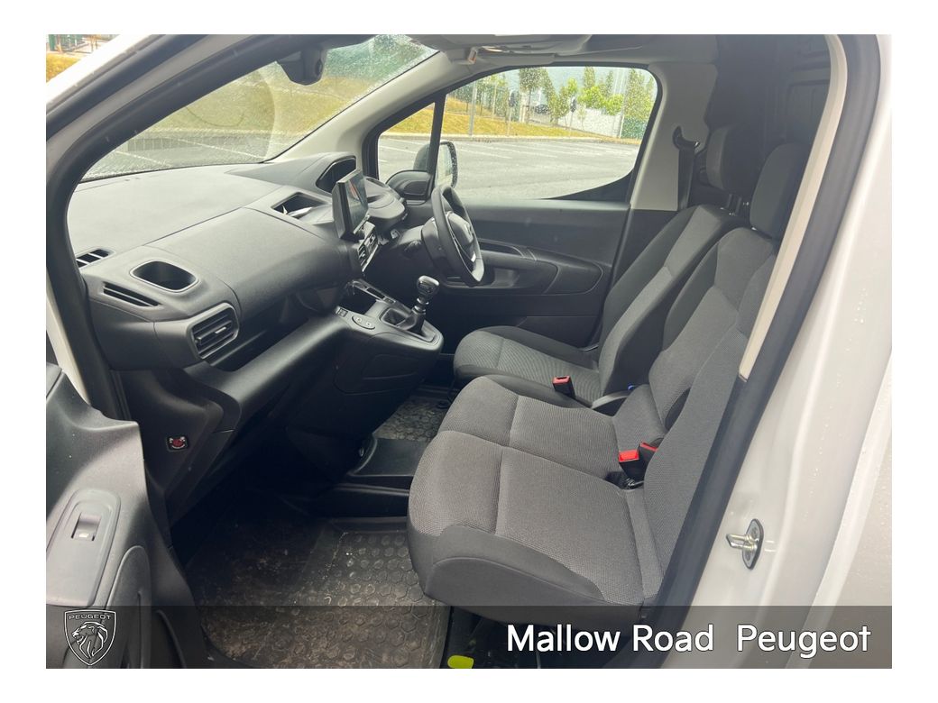 2024 Peugeot Partner