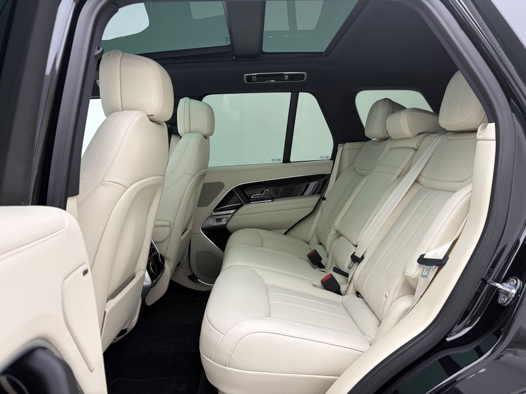 2026 Land Rover Range Rover