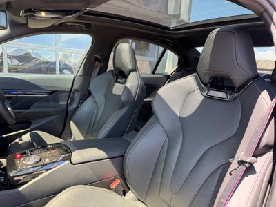 2025 BMW M5