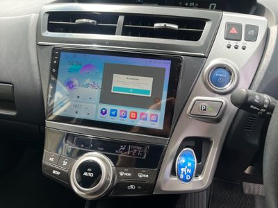 2020 Toyota Prius Alpha