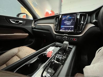 2022 Volvo XC60