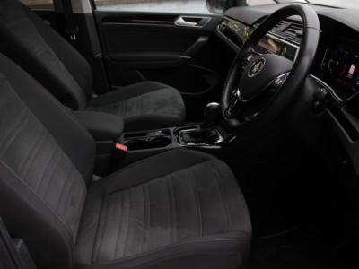 2021 Volkswagen Touran