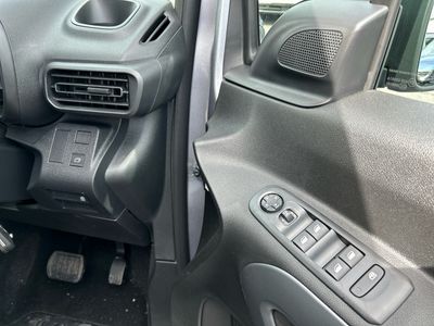 2025 Opel Combo Life