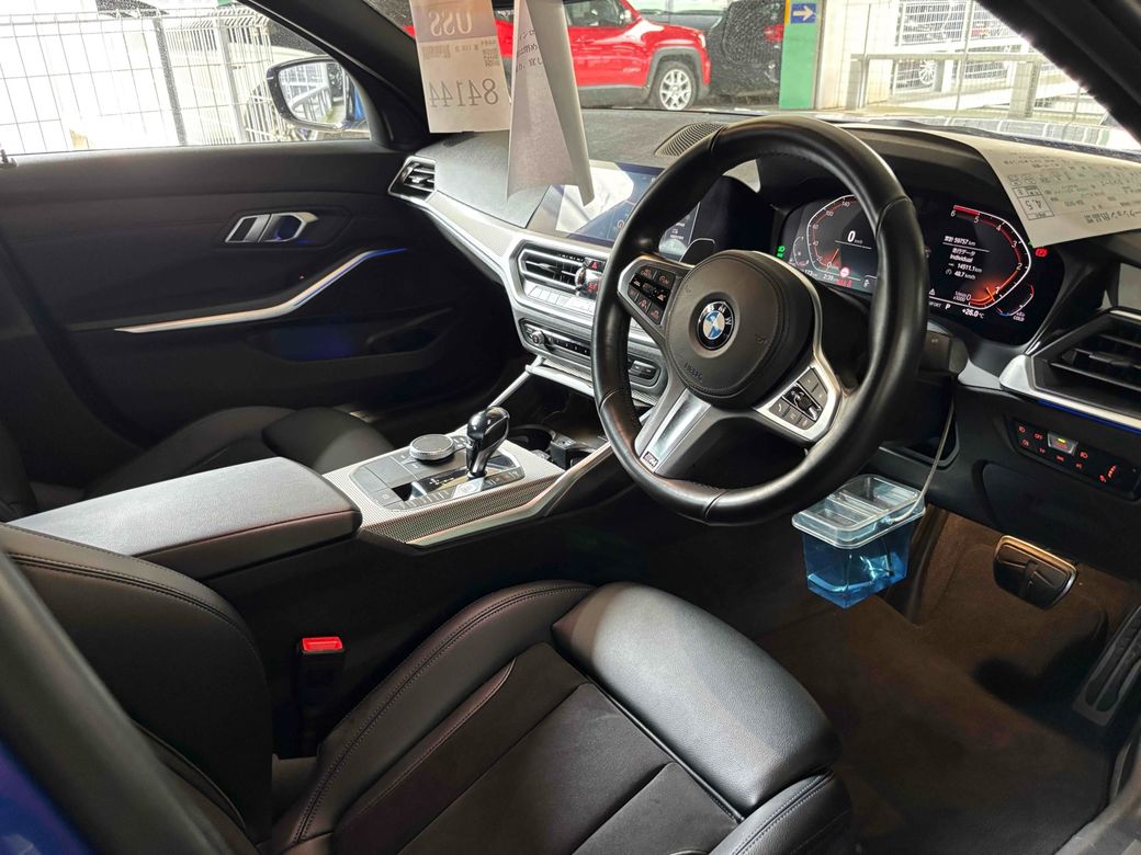 2020 BMW 320