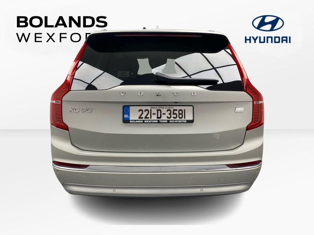 2022 Volvo XC90