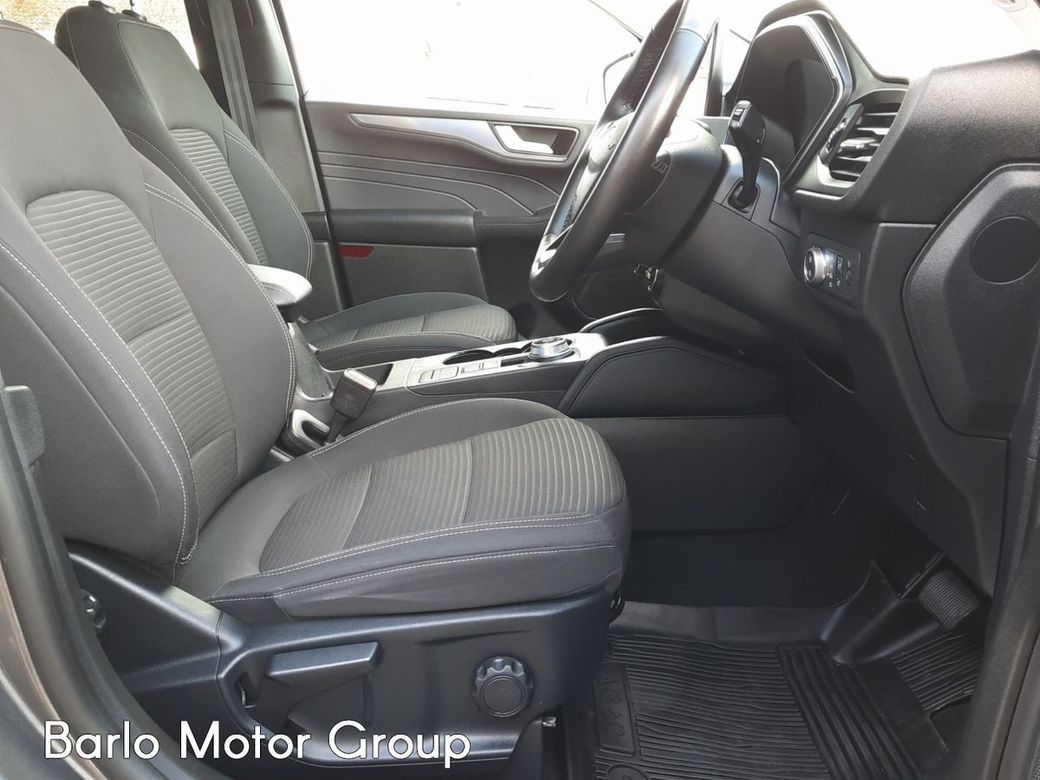 2023 Ford Kuga
