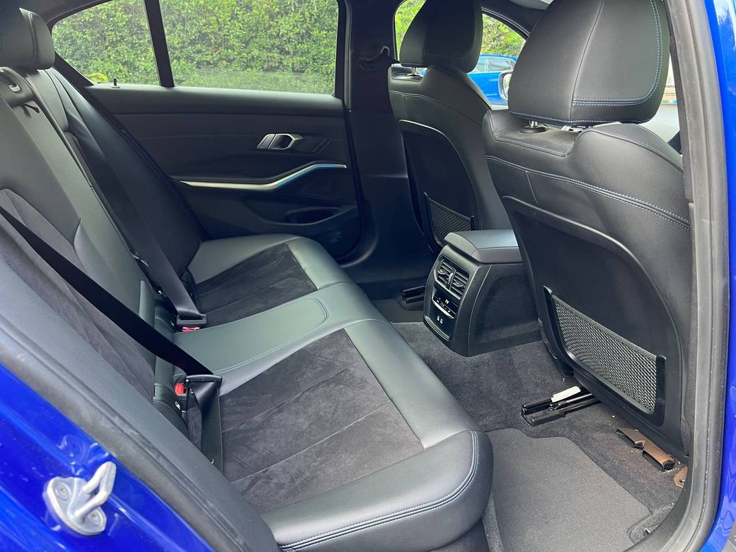 2021 BMW 3 Series