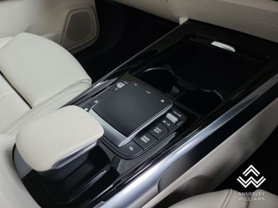 2020 Mercedes-Benz GLB Class