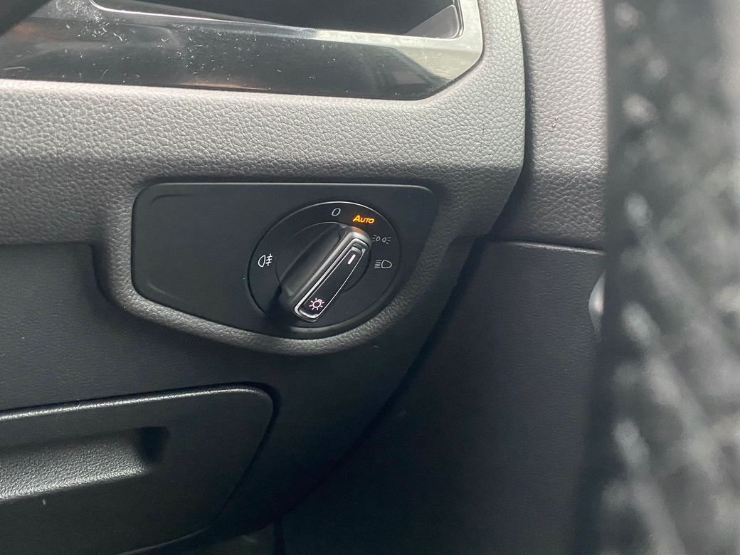 2020 Volkswagen Touran