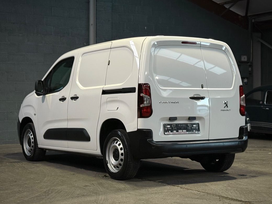2023 Peugeot Partner
