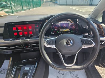 2023 Volkswagen Golf