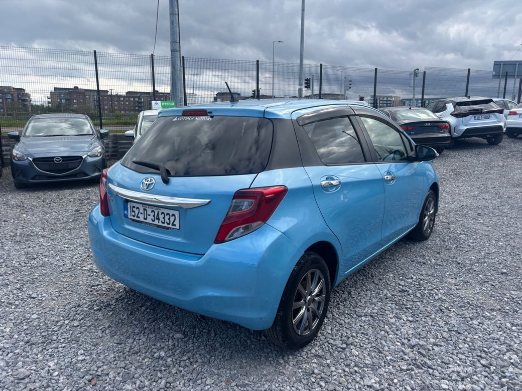 2015 Toyota Vitz