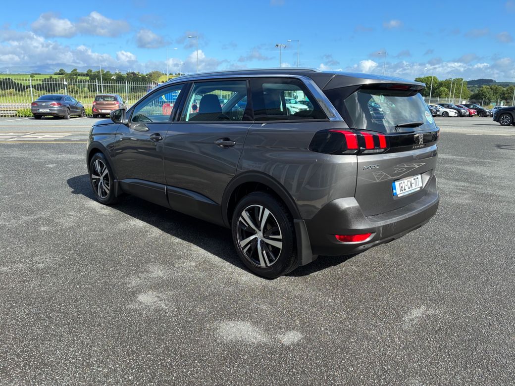 2018 Peugeot 5008