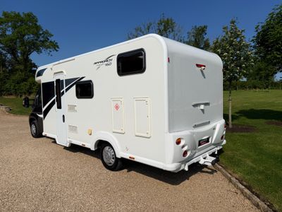 2014 BAILEY APPROACH  AUTOGRAPH 750 LOW PROFILE R.H.D 