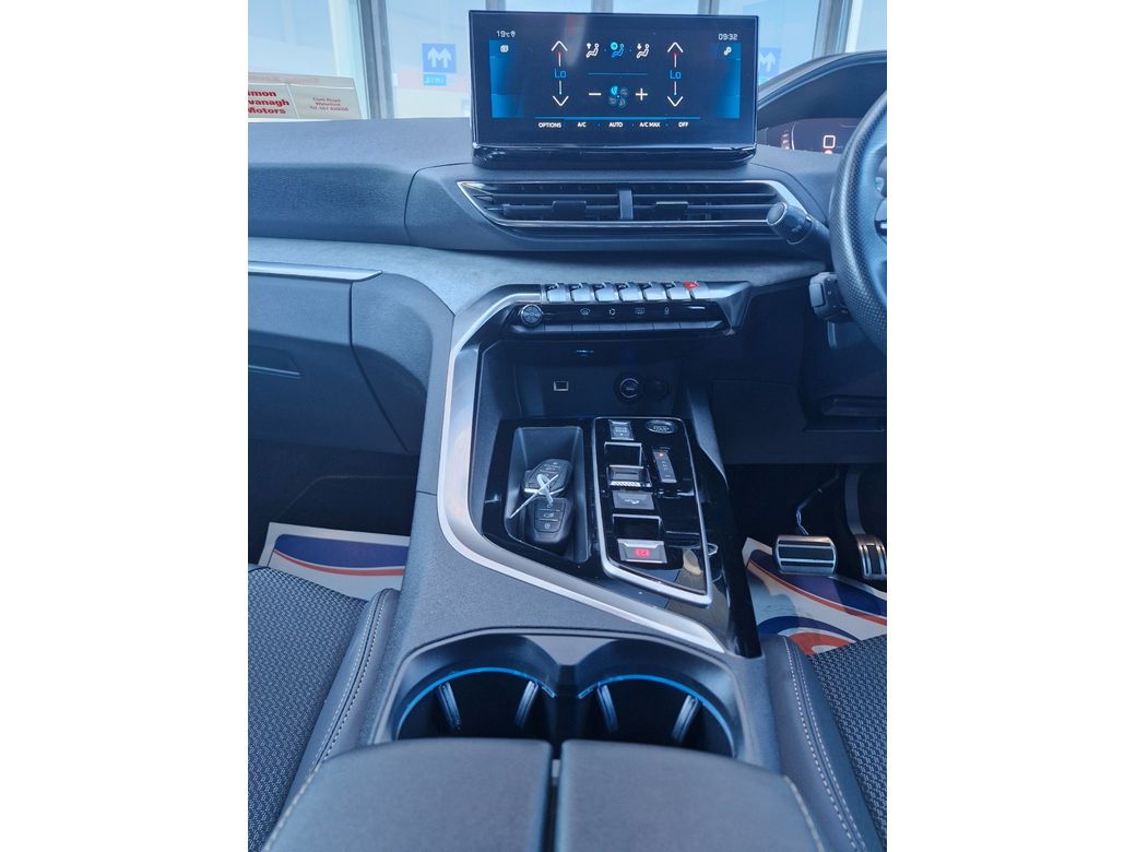 2024 Peugeot 3008