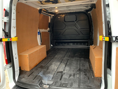 2022 Ford Transit Custom