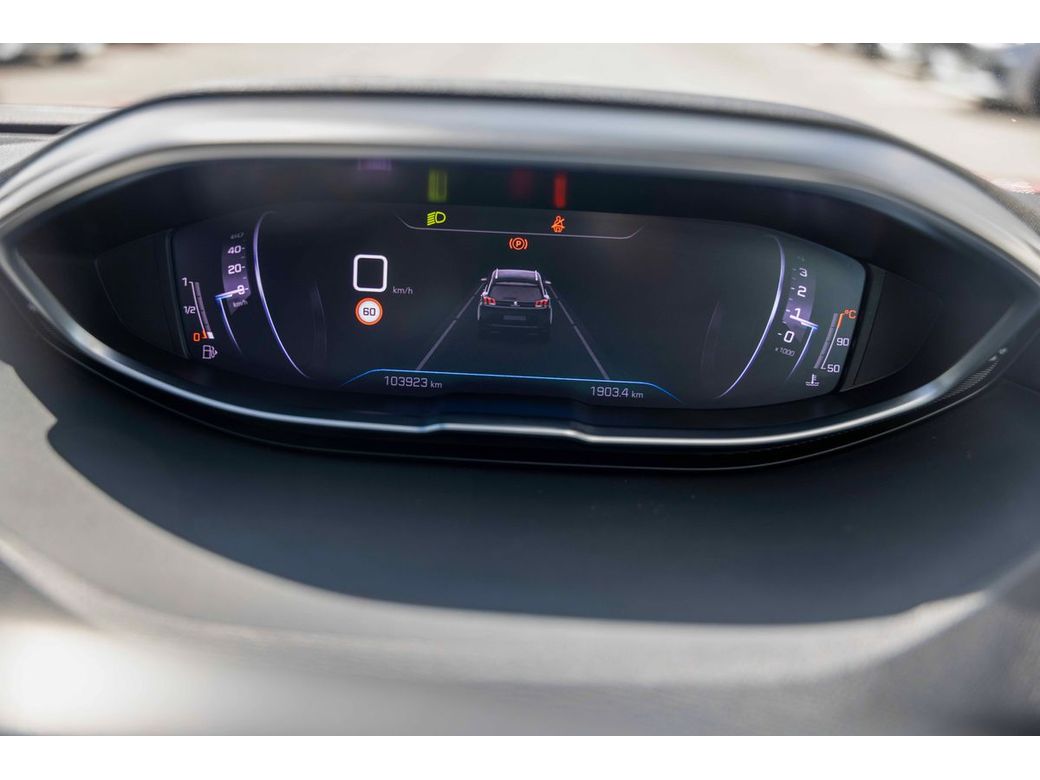 2022 Peugeot 5008