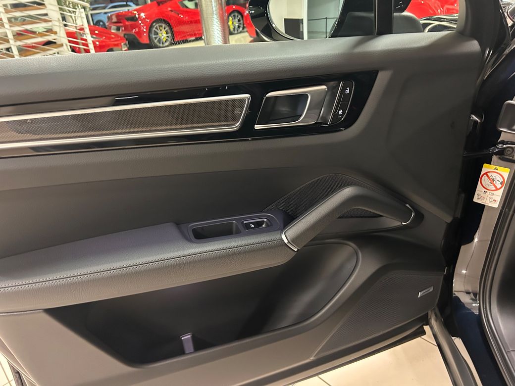 2023 Porsche Cayenne