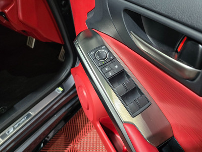 2021 Lexus IS 300h