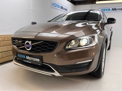 2016 Volvo V60 Cross Country