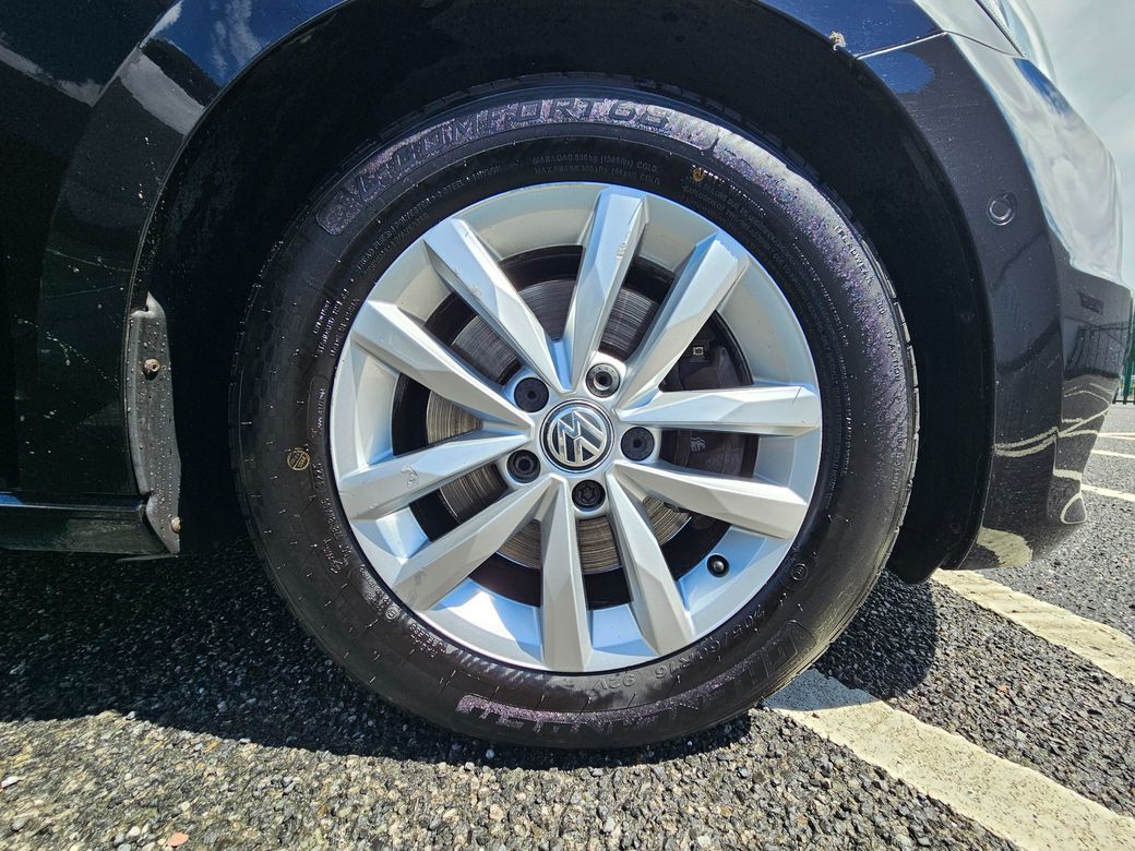 2016 Volkswagen Touran
