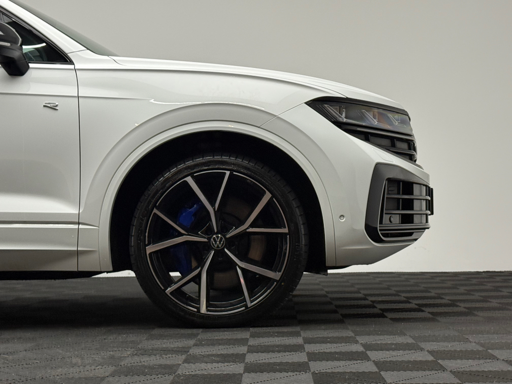 2024 Volkswagen Touareg