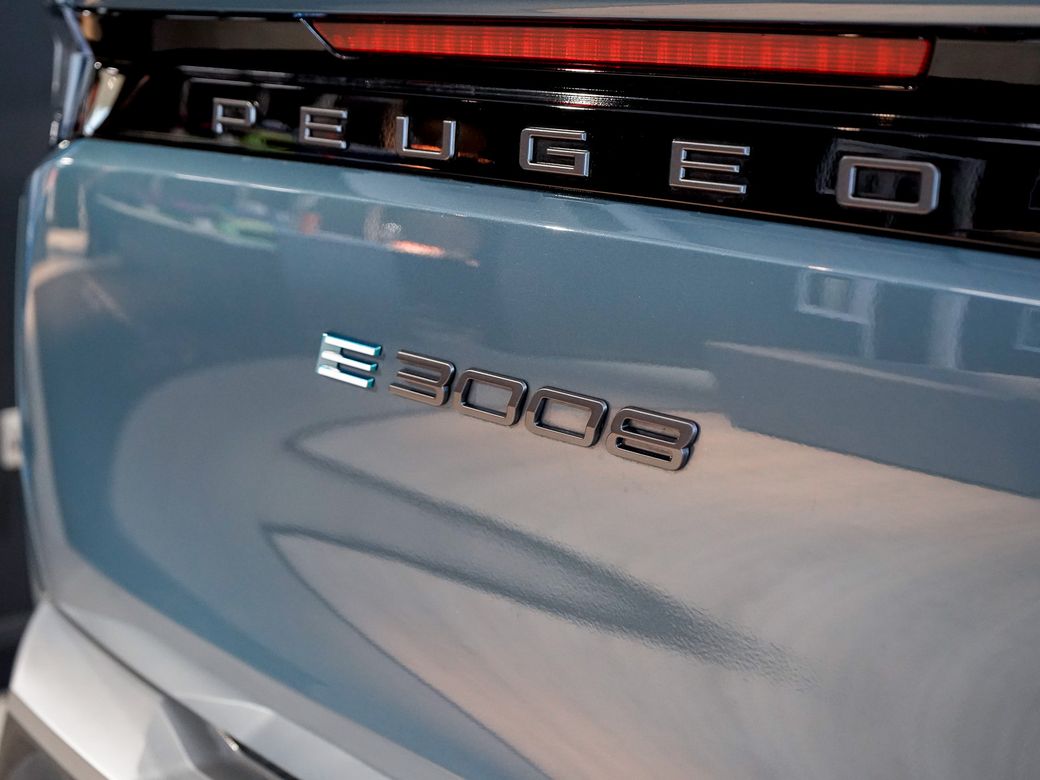 2025 Peugeot 3008