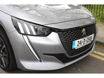 2024 Peugeot 208