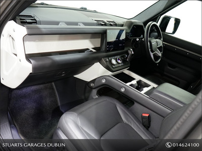 2025 Land Rover Defender