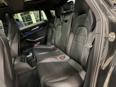 2025 Porsche Panamera