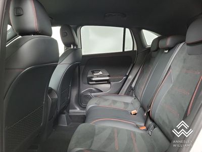 2025 Mercedes-Benz GLA Class