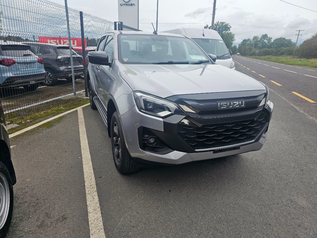 2025 Isuzu D-MAX
