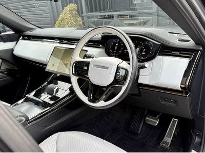 2024 Land Rover Range Rover Sport