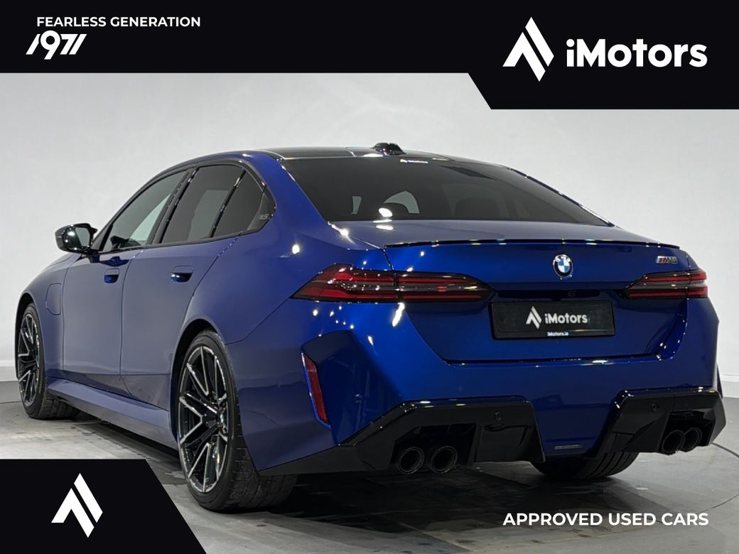 2025 BMW M5
