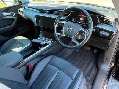 2022 Audi e-tron