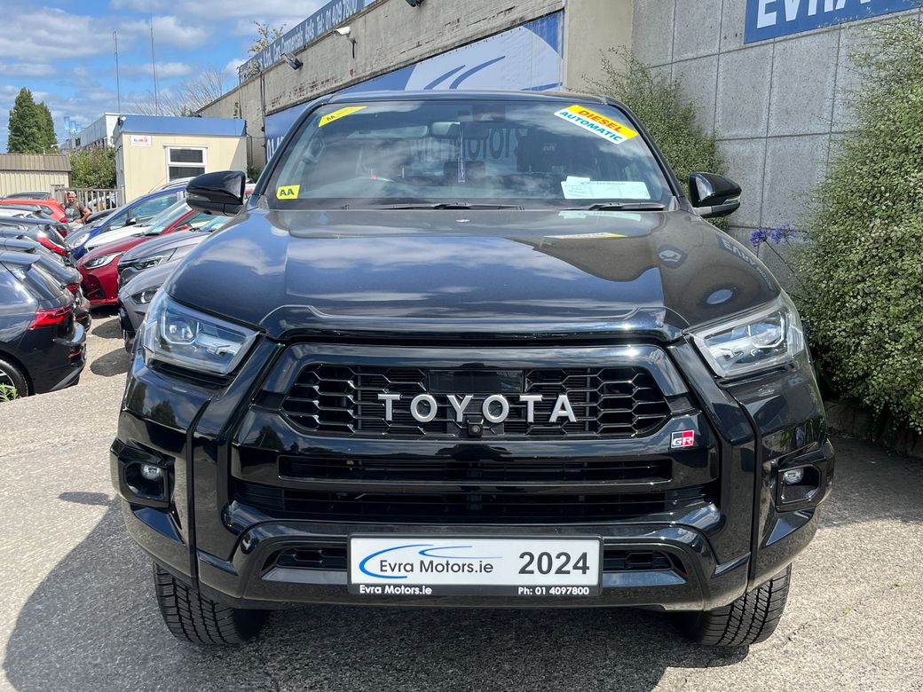 2024 Toyota Hilux
