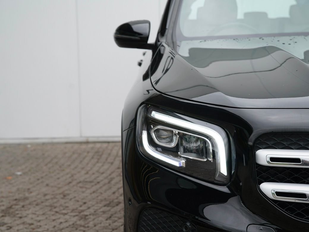 2023 Mercedes-Benz GLB Class