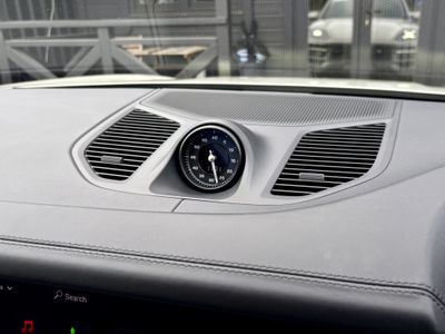 2025 Porsche Cayenne