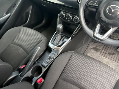2017 Mazda Demio