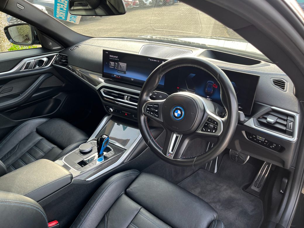 2022 BMW i4