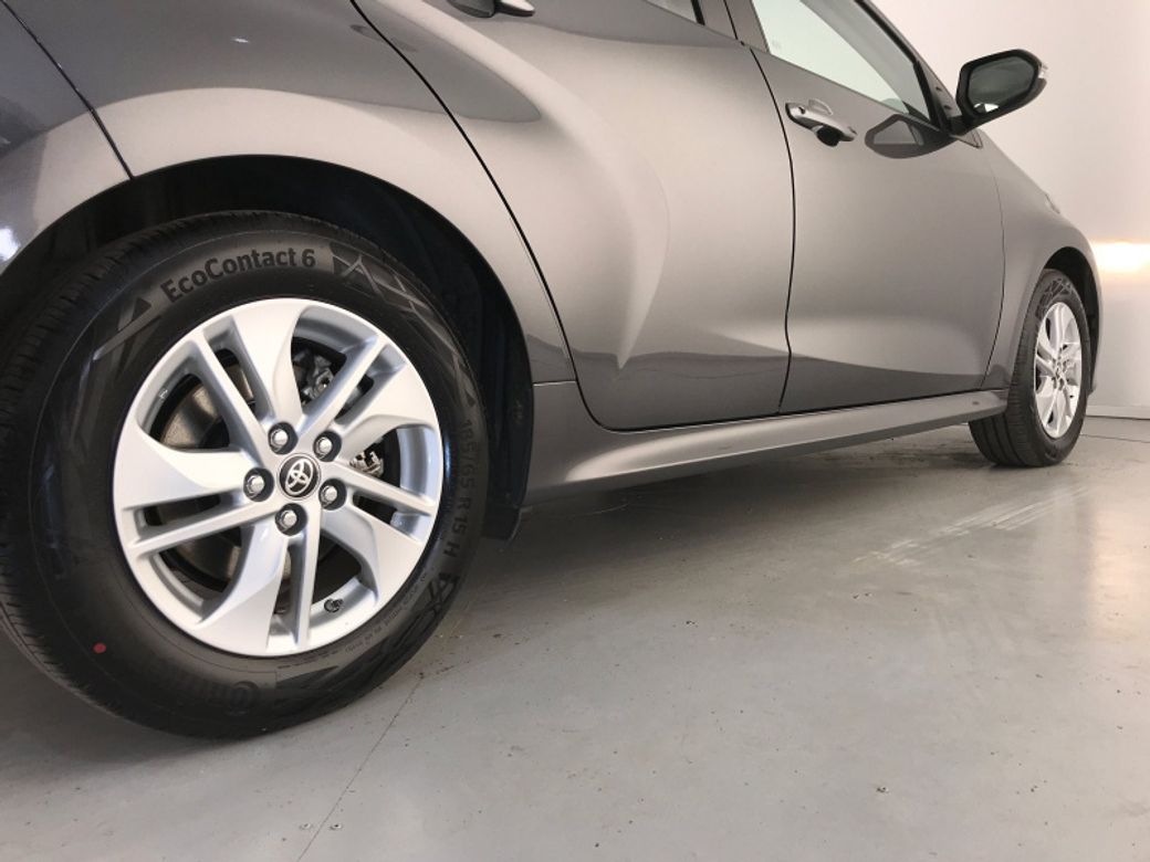 2025 Toyota Yaris